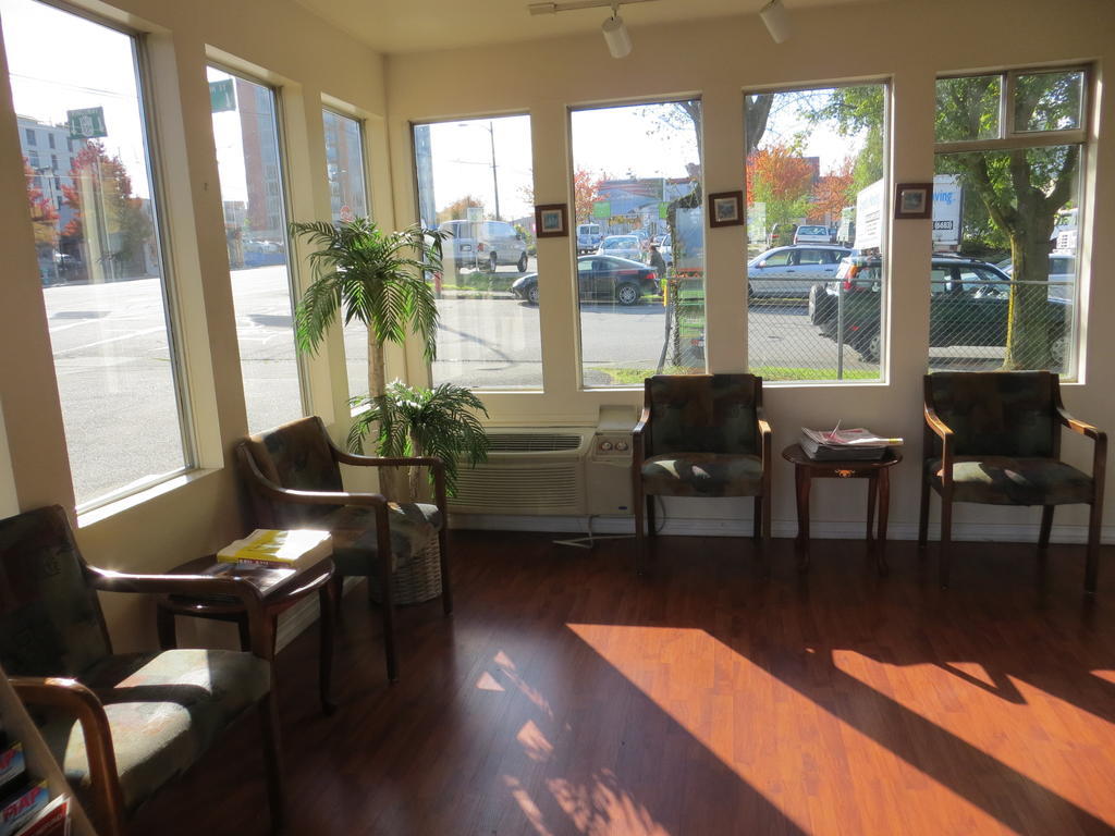City Centre Motel バンクーバー エクステリア 写真